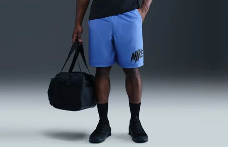 Pantalon Corto Nike Form