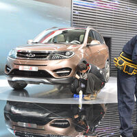 Los coches eléctricos nos van a salir más baratos. China fabrica tantos que no puede colocarlos todos, y a su gobierno no le hace gracia