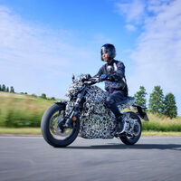 Honda ha puesto al jefe de las CBR y la Africa Twin a desarrollar su primera gran moto eléctrica. Ya conocemos el resultado 