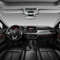BMW Serie 1 Sedán: Primer imagen del interior del sedán más pequeño de BMW