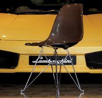 Sillas de fibra de carbono, la "deportividad" llega a tu salón