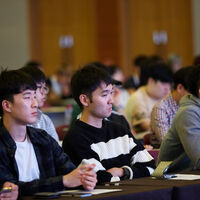 Ser médico está muy bien pagado en Corea del Sur. Tanto que está provocando una crisis existencial en sus universidades