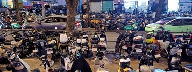 No son coches eléctricos ni los drones de tráfico: lo que domina las calles de Shenzhen es una plaga de motos 