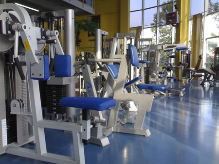Estar en forma a partir de los 40 (II): en el gimnasio