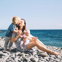 Las familias monoparentales con dos hijos serán consideradas familia numerosa en España a principios de 2022