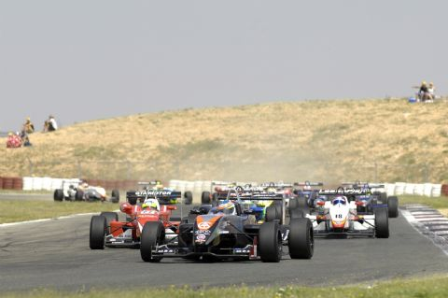 Triple empate en cabeza tras la segunda manga en Albacete