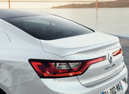 Renault Megane Sedan 18