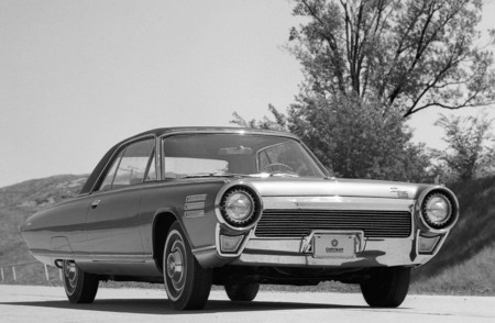 El Chrysler Turbine nos prometía un futuro de coches a reacción. Y casi lo hace realidad