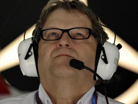 Norbert Haug se va de Mercedes-Benz Motorsport 