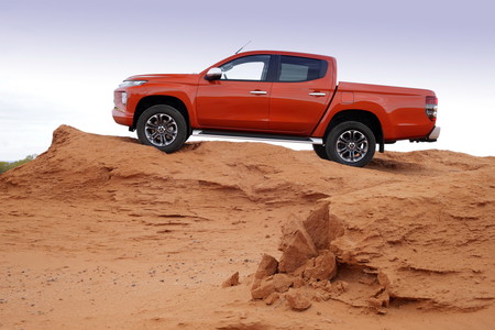 Mitsubishi L200 2019 14