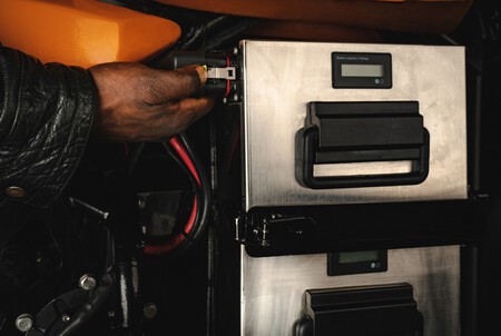 Moto Electrica Africana 001