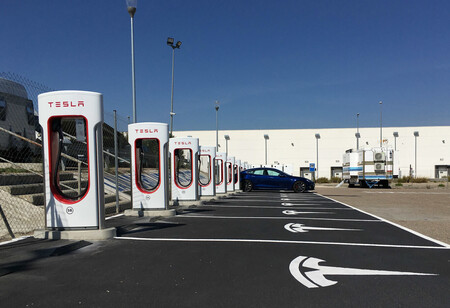 Tesla estación de supercargadores