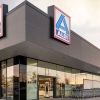 El sábado 8 de agosto llegan a Aldi las zapatillas tipo Skechers para uso diario por menos de 12 euros