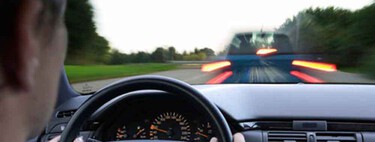 Los suecos están tan obsesionados con la seguridad que los frenos no les parecen suficientes. Por eso inventaron una megaventosa que pega el coche al suelo