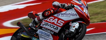 Locura y miedo en Austin: Izan Guevara se estrena en Moto3 y Pedro Acosta salva la vida tras una cafrada de Deniz Öncü