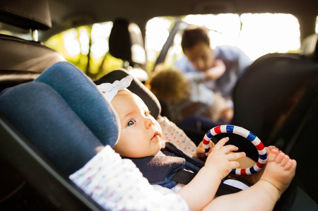 Las sillas de coche deberán integrar obligatoriamente una alarma antiolvido en Italia