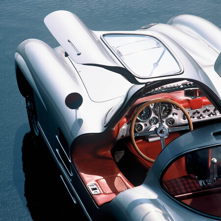 Mercedes Benz 300 Slr Uhlenhaut Coupe interior