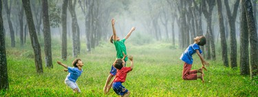 La psicología apunta a que los niños de los 60 y 70 no eran más fuertes por la crianza, sino por la autonomía cotidiana que vivían 