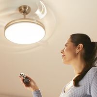 Silencioso, de bajo consumo y útil en invierno: así es el ventilador de techo Philips que siempre arrasa y cuesta casi la mitad 