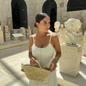 H&M y Mango tienen los vestidos de lino minimalistas más cómodos del verano