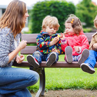 ¿A qué edad tienes que ser madre por primera vez si quieres tener uno, dos o tres hijos?