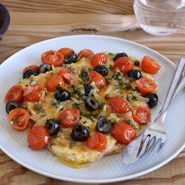 Emperador o pez espada en salsa a la siciliana: receta fácil y rápida de pescado con el sabor de Italia