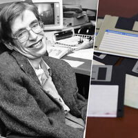 Somos mejores conservando libros centenarios que disquetes de hace décadas. Este grupo está trabajando a contrarreloj para salvar los de Stephen Hawking y otros