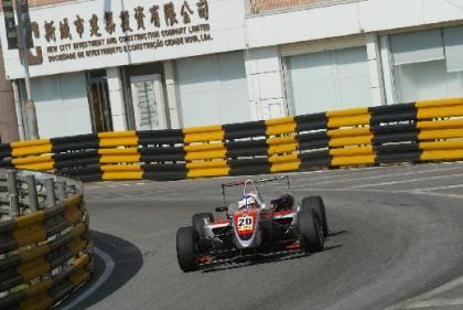 roberto-merhi-macao-2008.jpg
