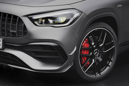 Mercedes Amg Gla 45 S 4matic 771