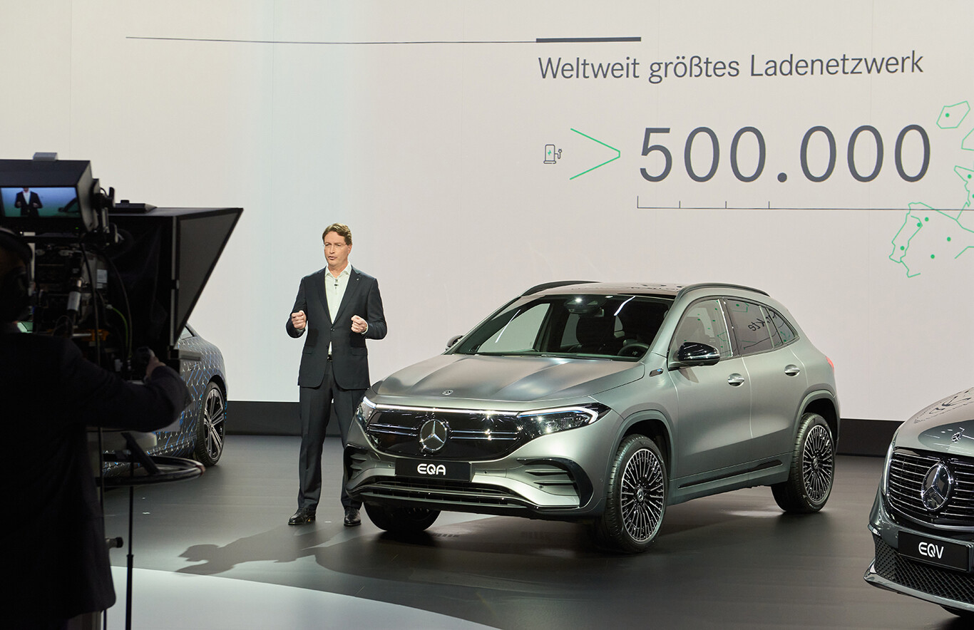 Por qué el Mercedes-Benz EQA es el SUV eléctrico con el que la marca quiere consolidarse en el mercado de los coches cero emisiones