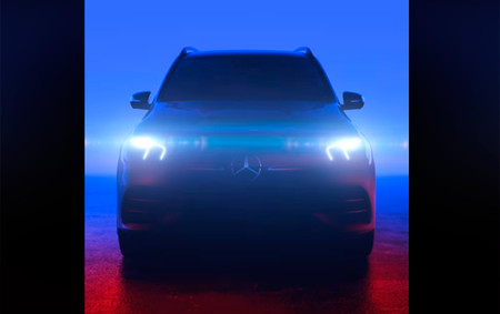 El Mercedes-Benz GLE se insinúa: microhibridación, tecnología y mejoras off-road para el gran SUV