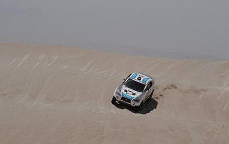 dakar2010_orlando-terranova-septimo-en-la-cuarta-etapa-del-dakar.jpg