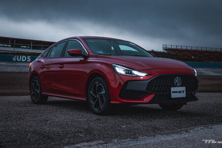 Mg Gt Primeras Impresiones Manejo Detalles Mexico 15