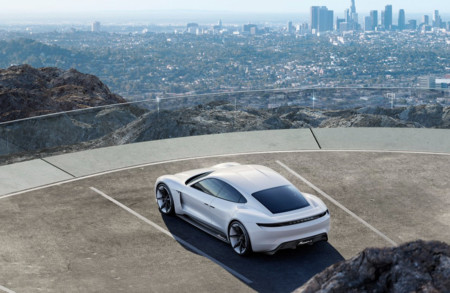 El futuro eléctrico de Porsche será muy parecido al Porsche Mission E