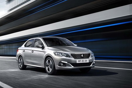 Peugeot 301 2018, más carácter y tecnología para el sedán de los franceses