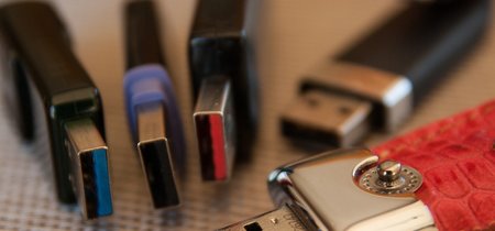 Los virus que se esparcen desde un pendrive no son cosa del pasado, afectan desde plantas de energía nuclear a cabinas de aviones
