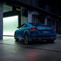 El Audi TT S Line Competition Plus saca músculo por fuera y recibe más equipamiento para los mismos 245 CV, desde 57.630 euros