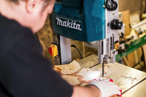 Makita