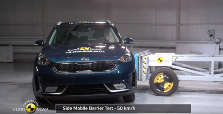 El KIA Niro, Renault Scenic y Toyota Hilux pasan con 5 estrellas las pruebas de la EURONCAP