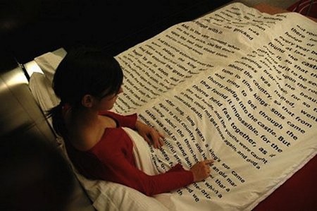 Leer poesía entrena mejor tu cerebro que leer prosa