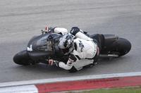 Carlos Checa empezará a acoplarse a las Superbikes en Qatar