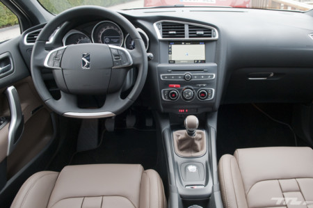 DS 4 Crossback, toma de contacto