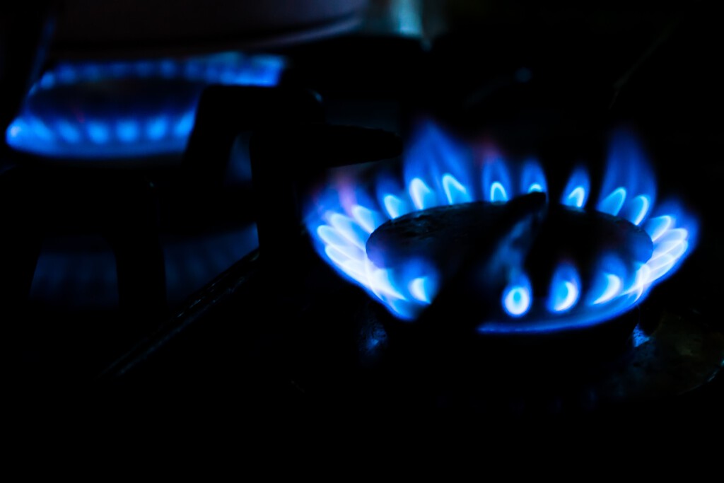 La OCU desvela cuál es la tarifa de gas más barata para afrontar el otoño: hasta tres veces más económica que el resto 