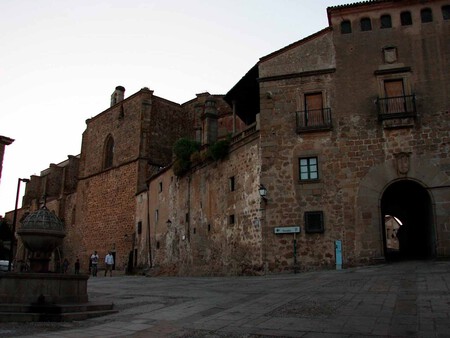 Recorrido Por La Antigua Juderia C Turismo De Plasencia