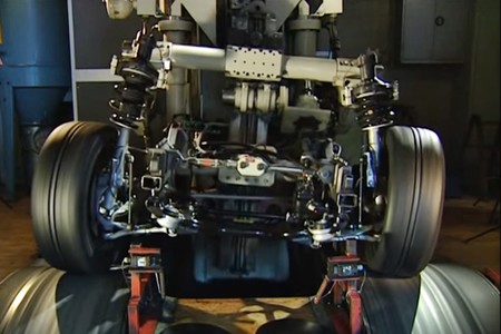 Aunque no lo creas, eso es un BMW M5 E39 y el motivo de que se convirtiera en un coche tan bueno