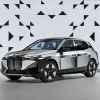 BMW iX Flow, el coche que cambia de color a demanda gracias a la tinta electrónica de su carrocería