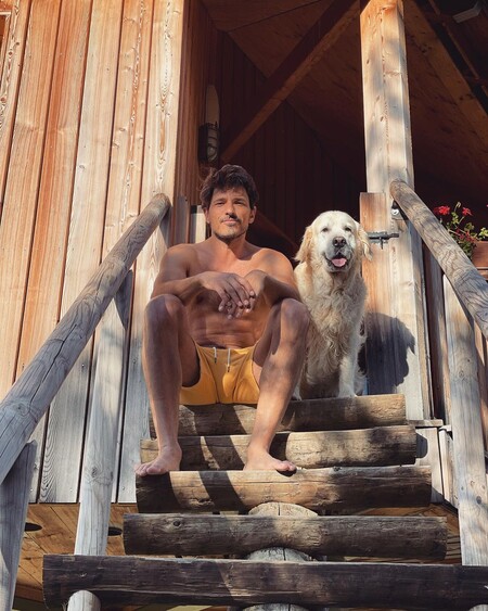 ¡Qué verano más perro! Así han pasado las vacaciones las mascotas de Andrés Velencoso, Sofía Vergara, Inma Cuesta y estos otros famosos