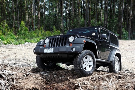La creación de un gigante de la industria, en la cuerda floja: FCA ha rechazado la oferta del Grupo PSA