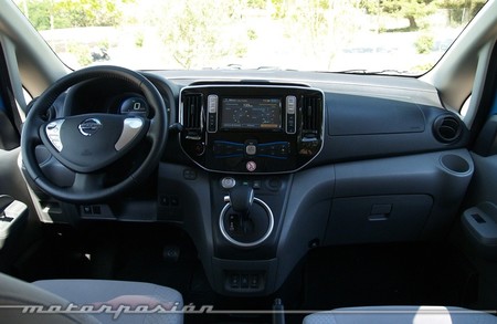 nissan-env200-evalia-1000-mp-10.jpg