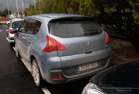 Peugeot 3008 HYbrid4 presentación 04